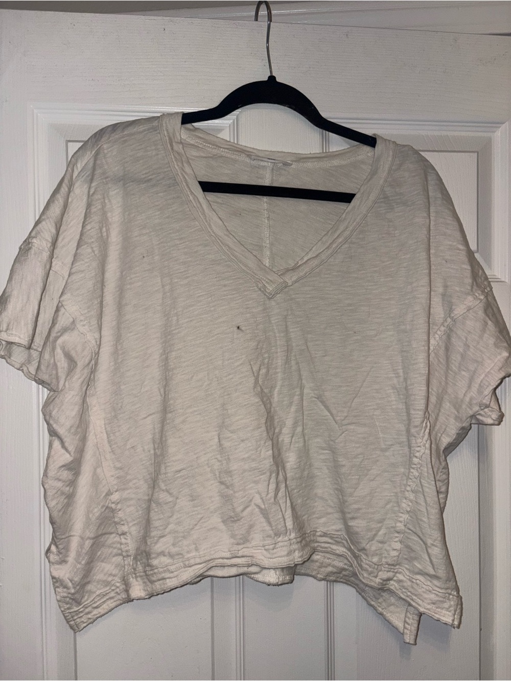 Double Zero Cream V-Neck Boxy Short Sleeve Tee